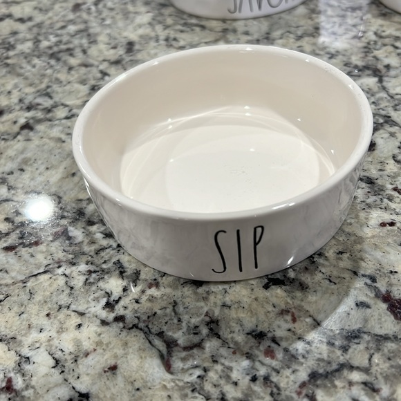 Rae Dunn bowls - Picture 4 of 6